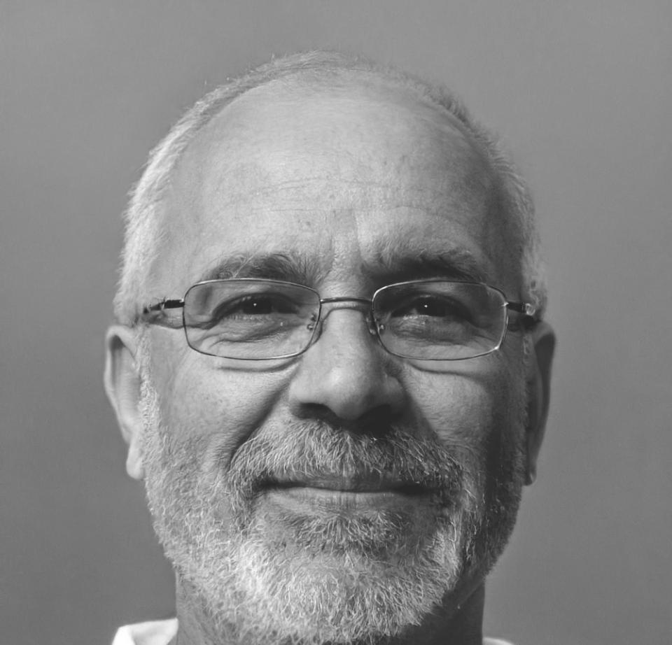 Portrait de Jean Tremblay, expert en gestion de portefeuille